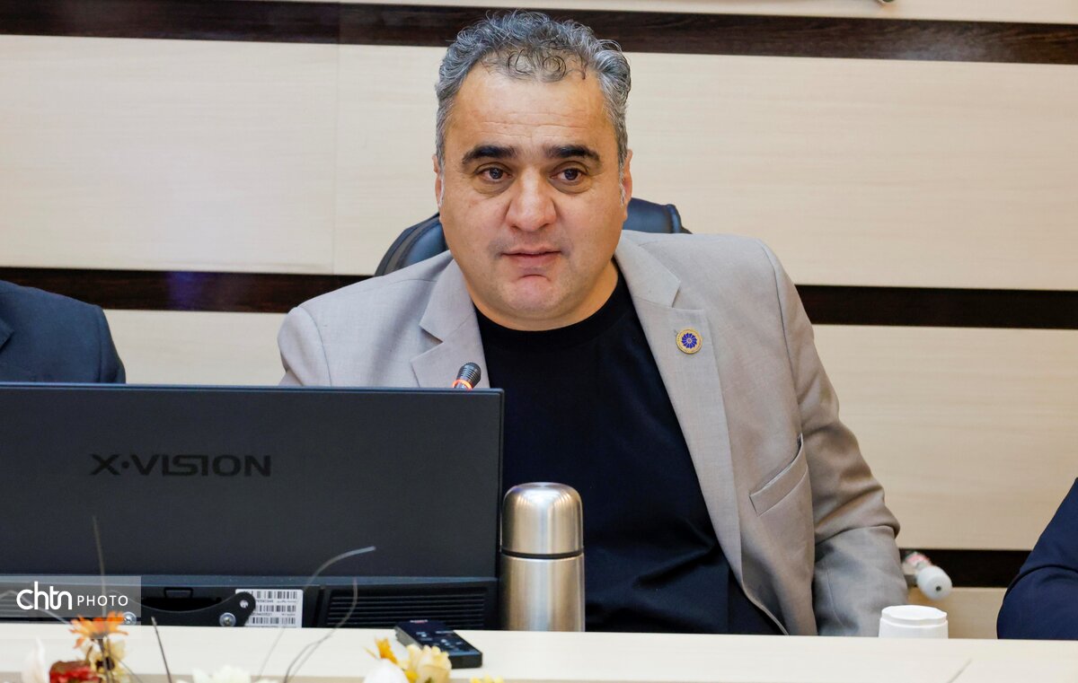 جشنوارهها پیشران توسعه اقتصادی و گردشگری چهارمحال و بختیاری شوند