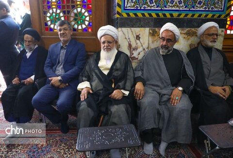 حضور گسترده مسئولین و مردم در سوگ و یاد رهبر شهید انقلاب اسلامی در یزد