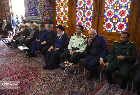 حضور گسترده مسئولین و مردم در سوگ و یاد رهبر شهید انقلاب اسلامی در یزد