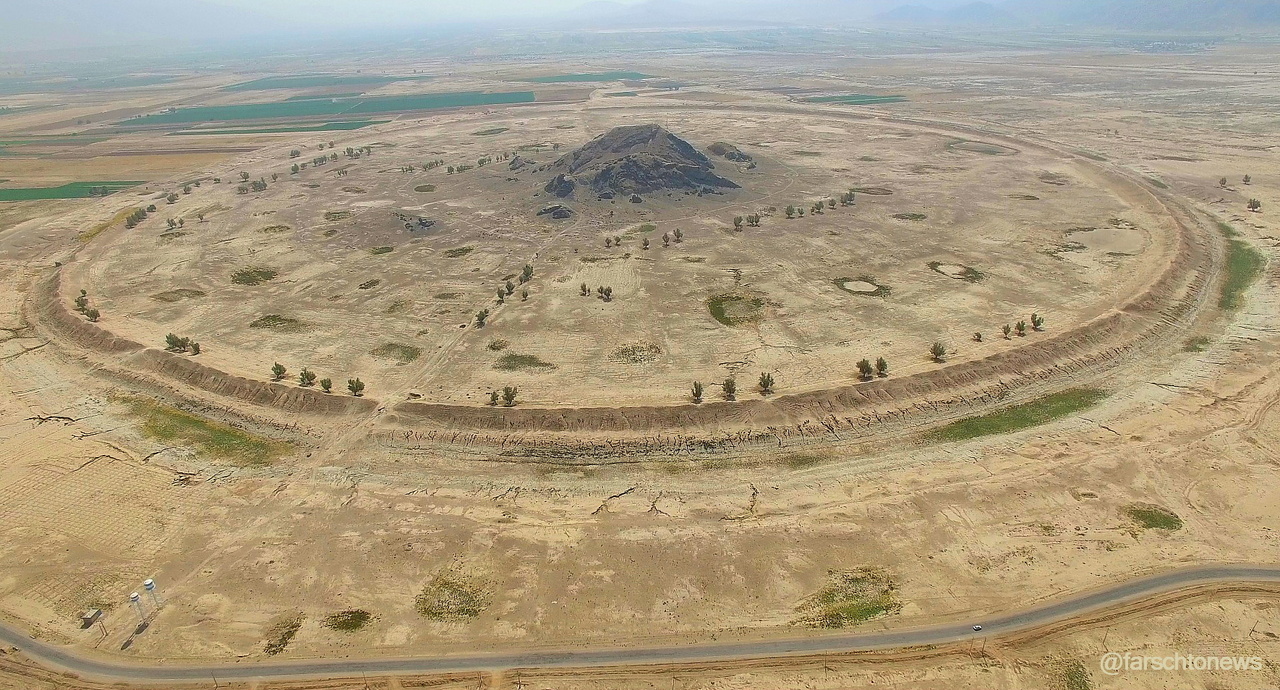 مرکز گردش پرگار معماری ایرانی