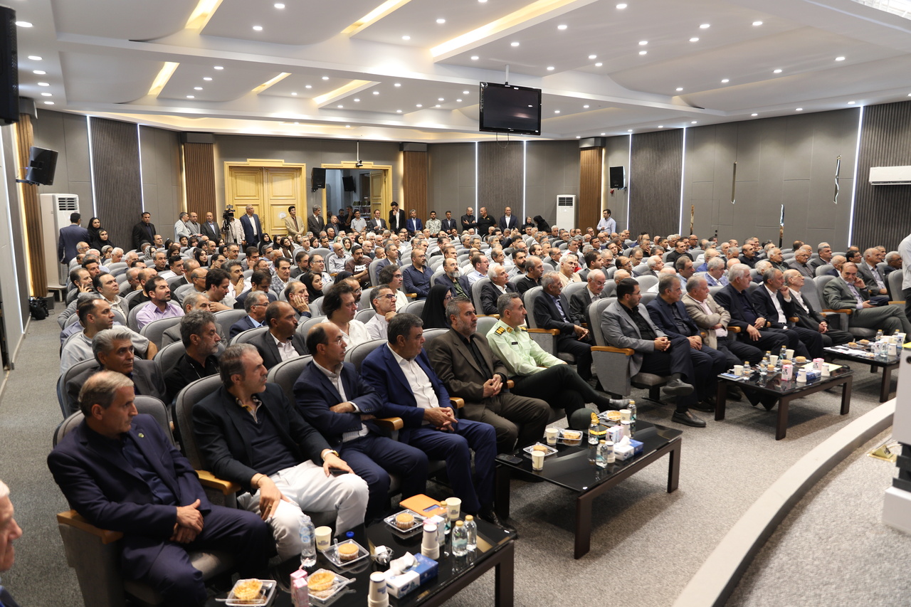 فرش تبریز نیازمند بازتعریف جایگاه در سیاست‌گذاری ملی‌ست/ مطالبه تکمیل موزه فرش را تا تحقق کامل پیگیری می‌کنیم
