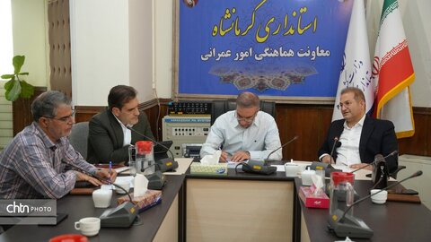 فرهاد عزیزی
