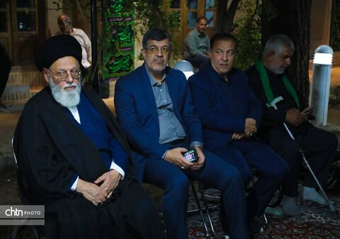 ارگ حکومتی یزد میزبان دومین شب بزرگداشت قائد شهید امت و شهدای جنگ رمضان