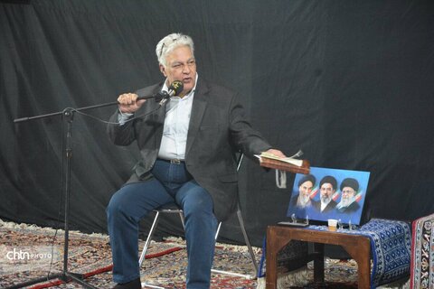 ارگ حکومتی یزد میزبان دومین شب بزرگداشت قائد شهید امت و شهدای جنگ رمضان