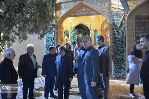 ارگ حکومتی یزد میزبان دومین شب بزرگداشت قائد شهید امت و شهدای جنگ رمضان