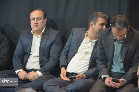 ارگ حکومتی یزد میزبان سومین شب بزرگداشت قائد شهید امت و شهدای جنگ رمضان