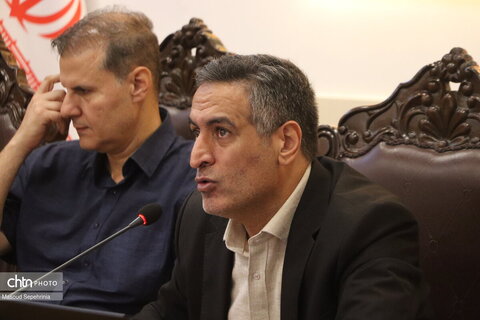 دوره آموزشی آشنایی با اهم قوانین و مقررات مرتبط با کارمندان در تبریز