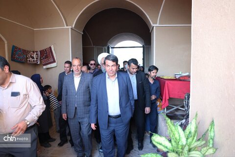 بازدید استاندار کرمان از روستای جهانی گردشگری شفیع‌آباد/ تاکید طالبی بر تکمیل زیرساخت‌ها و احیا کاروانسرای تاریخی