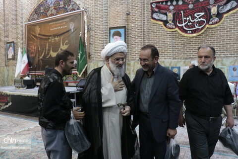 مراسم اولین شب جمعه دفن آقای شهید ایران با حضور آیت الله ملکوتی در تبریز