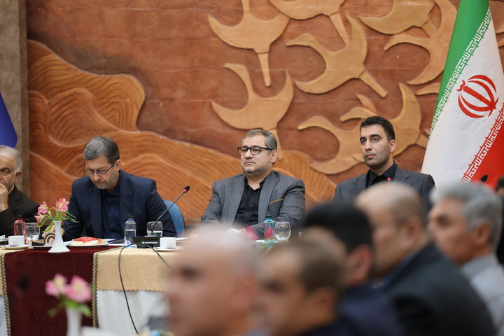 نشست انجمن میراث فرهنگی و انجمن خیرین میراث‌فرهنگی استان اصفهان