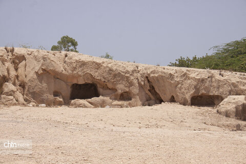 جزیره زیبا و درخشان خارگ
