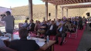 کلنگ‌زنی سومین فاز پروژه بزرگ گردشگری پردیس زرین انارک