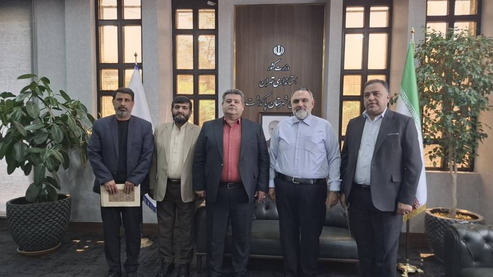 تأکید بر توسعه گردشگری گل‌وگیاه و زیرساخت‌های اقامتی پاکدشت در آیین معارفه مدیر جدید میراث فرهنگی