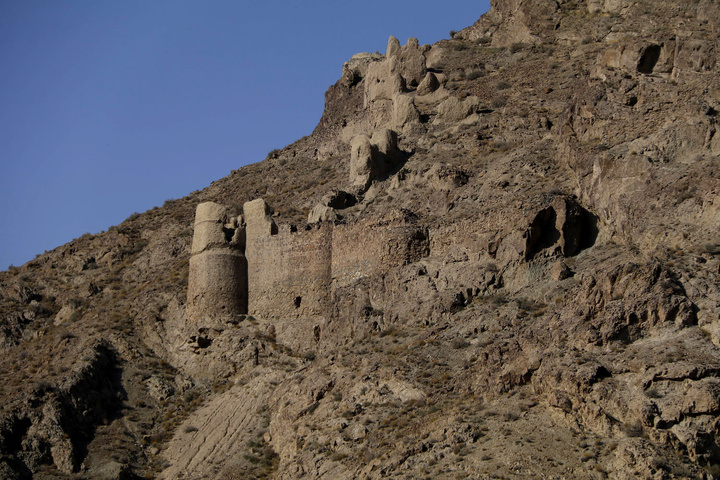 قلعه سارو