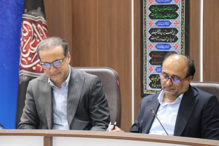 نشست رفع موانع سرمایه‌گذاری گردشگری استان گیلان