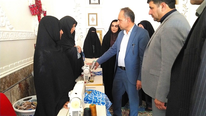 افتتاح کارگاه سوزندوزی در شهرستان زهک افتتاح کارگاه سوزندوزی در شهرستان زهک