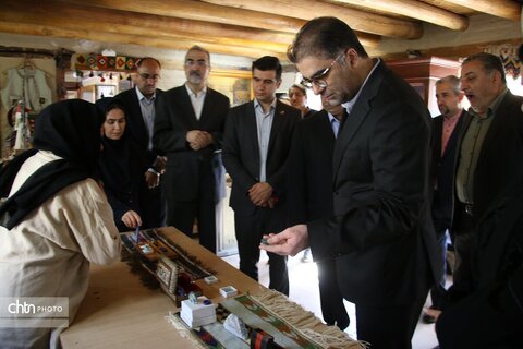 بازدید مشترک مدیران عالی معاونت علمی فن آوری ریاست جمهوری و مدیرکل میراث  ازمرکز نوآوری وخانه خلاق میراث فرهنگی گردشگری وصنایع دستی خراسان رضوی