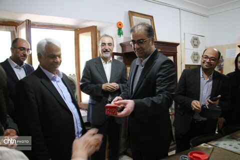 بازدید مشترک مدیران عالی معاونت علمی فن آوری ریاست جمهوری و مدیرکل میراث  ازمرکز نوآوری وخانه خلاق میراث فرهنگی گردشگری وصنایع دستی خراسان رضوی