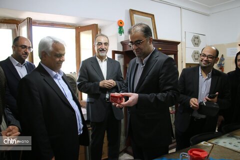 بازدید مشترک مدیران عالی معاونت علمی فن آوری ریاست جمهوری و مدیرکل میراث  ازمرکز نوآوری وخانه خلاق میراث فرهنگی گردشگری وصنایع دستی خراسان رضوی