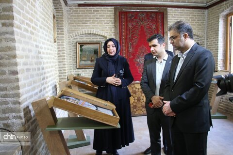 بازدید مشترک مدیران عالی معاونت علمی فن آوری ریاست جمهوری و مدیرکل میراث  ازمرکز نوآوری وخانه خلاق میراث فرهنگی گردشگری وصنایع دستی خراسان رضوی