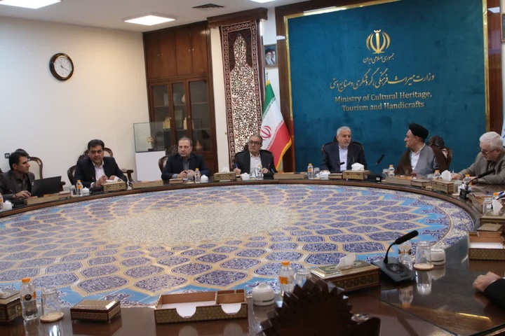 گام بلند دولت برای خروج گردشگری کهگیلویه و بویراحمد از بن‌بست/ اعتبار میلیاردی بافت تاریخی دهدشت روی میز وزارتخانه