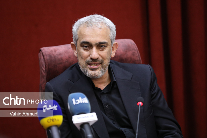 نشست مشترک سیدرضا صالحی‌امیری، وزیر میراث‌فرهنگی، گردشگری و صنایع‌دستی و علی مدنی‌زاده، وزیر امور اقتصادی و دارایی