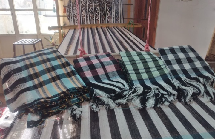 نساجی سنتی در روستای پیربلوط چهارمحال و بختیاری احیا شده است
