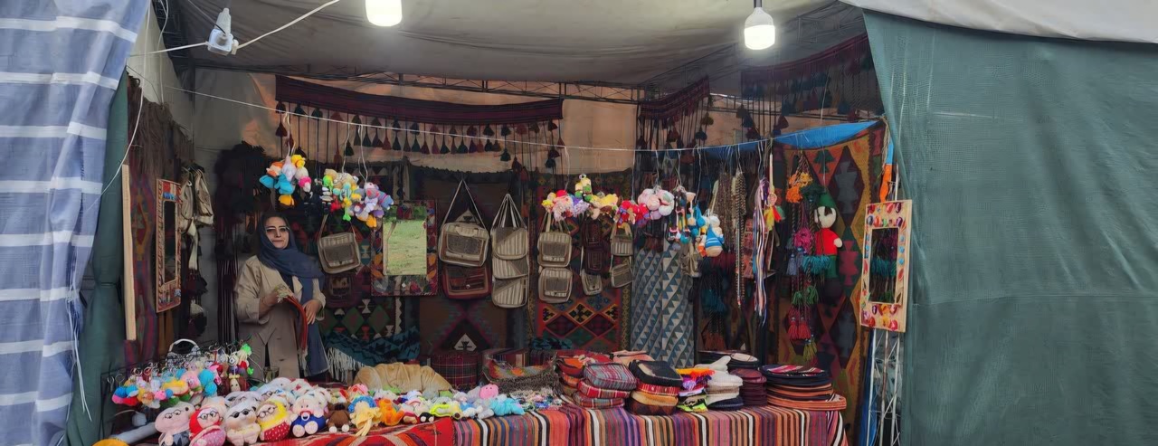 بازارچه بزرگ صنایع دستی و محصولات اقتصاد مقاومتی در یاسوج آغاز به کار کرد