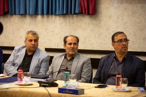 نشست تخصصی میز گردشگری استان اصفهان