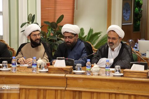 جلسه هماهنگی روئسای کمیته های اربعین حسینی ودهه آخر صفر 1405در خراسان رضوی برگزارشد