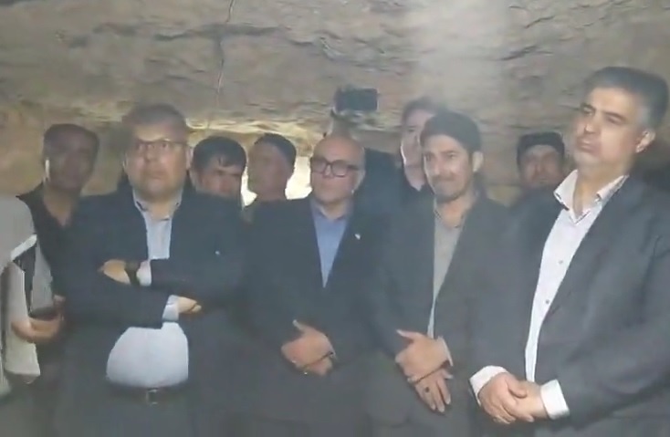 دستکند زیرزمینی خنجین