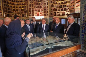 بازدید مقامات فرهنگی جمهوری آذربایجان از مجموعه جهانی شیخ صفی‌الدین اردبیلی
