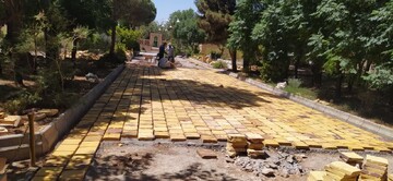 آغاز عملیات اجرایی کف‌فرش، باغ‌مزار حافظ ابرو در شهرستان خواف