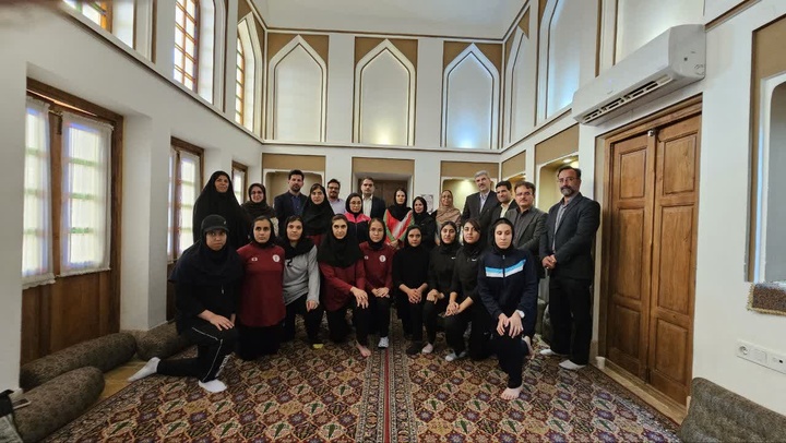 مناسب‌سازی منوی رستوران حاجی‌بابایی اله آباد زارچ به خط بریل هم‌زمان با میزبانی تیم ملی گل بال نابینایان