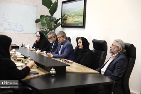 انعقاد تفاهم‌نامه همکاری میان معاونت صنایع‌دستی و هنرهای سنتی و مرکز خدمات مشاوره ایرانیان خارج از کشور