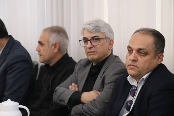 آیین بزرگداشت دکتر خاکبان