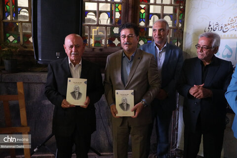 آیین تجلیل از مقام علمی عبدالرحمن وهاب‌زاده در اردبیل