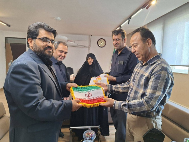 دستاوردهای نخستین دوره آموزش صنایعدستی بانوان هامونی به نمایش گذاشته شد دستاوردهای نخستین دوره آموزش صنایعدستی بانوان هامونی به نمایش گذاشته شد