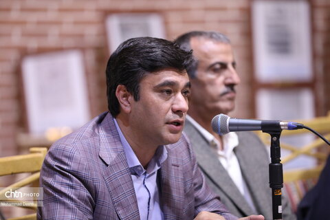 نشست گردشگری ادبی و عرفانی با حضور مدیرکل توسعه گردشگری داخلی وزارت میراث‌فرهنگی