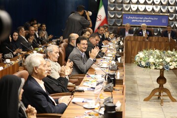 تغییر نام پژوهشگاه به پژوهشگاه میراث‌فرهنگی، گردشگری و هنرهای ملی در صورت تصویب در هیئت امنا