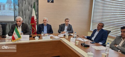 گزارش تصویری/ وفاق ملی برای نگین تاریخی جنوب؛ چهره‌های کلیدی پای میز تصمیم‌گیری بلاد شاپور