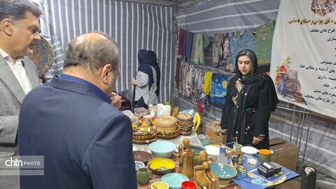 بازدید مقامات ارشد از ۳۳ غرفه صنایع‌دستی در پارک ولایت یاسوج