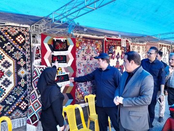 گردشگری و صنایع‌دستی، موتور محرک اقتصاد و فرهنگ استان است/ برپایی ۱۵۰ غرفه در سطح استان برای عرضه محصولات بومی