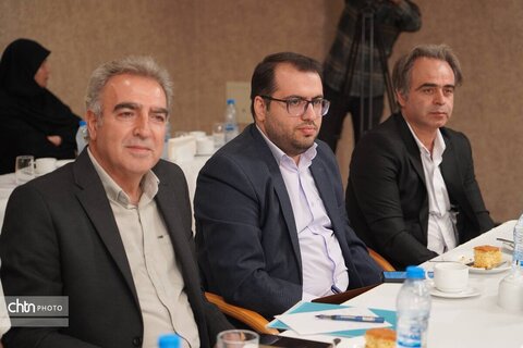 نشست فعالان سرمایه‌گذاری در حوزه گردشگری با حضور علی‌اصغر شالبافیان در ارومیه