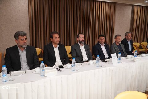 نشست فعالان سرمایه‌گذاری در حوزه گردشگری با حضور علی‌اصغر شالبافیان در ارومیه