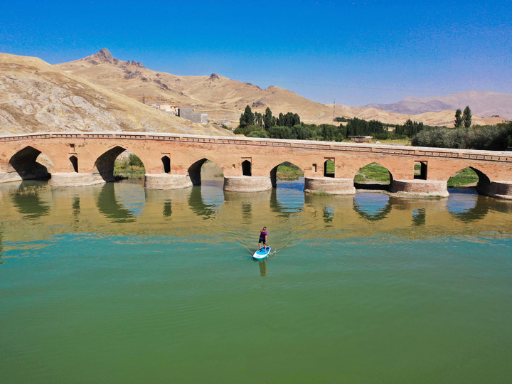 پل تاریخی قشلاق، یادگاری ماندگار از تاریخ سنندج