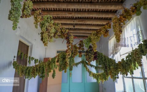 شیره پزی در روستای تاریخی و هدف گردشگری هزاوه