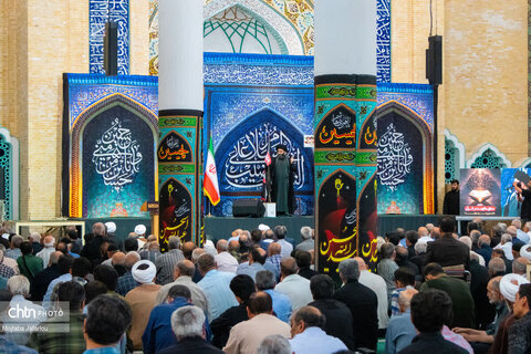 برپایی نمایشگاه عکس به مناسبت روز ملی زنجان در مصلی حضرت خاتم الانبیا(ص) زنجان.