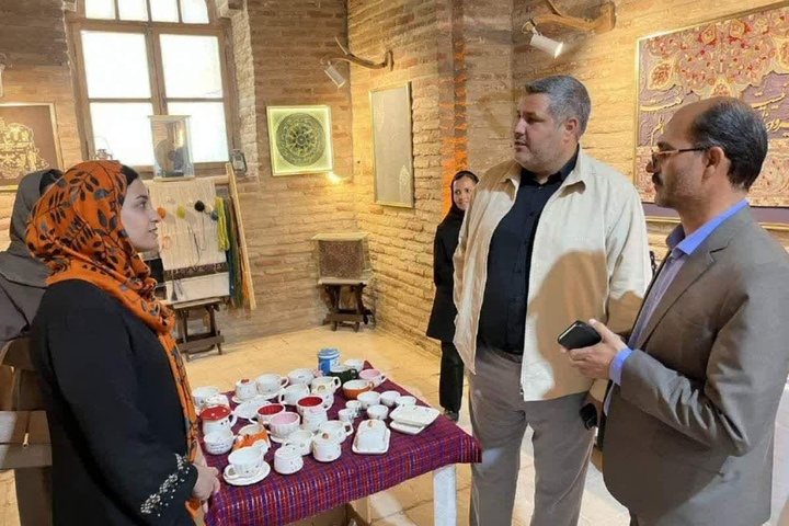 اعطای ۱۲۵ میلیارد ریال تسهیلات به هنرمندان صنایع‌دستی