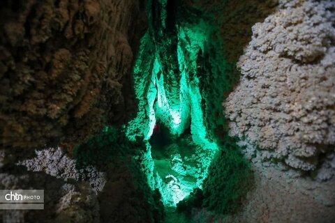 غار نخجیر دلیجان